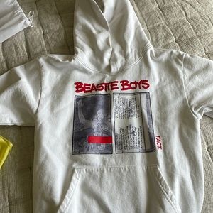 White hoodie, heavy material